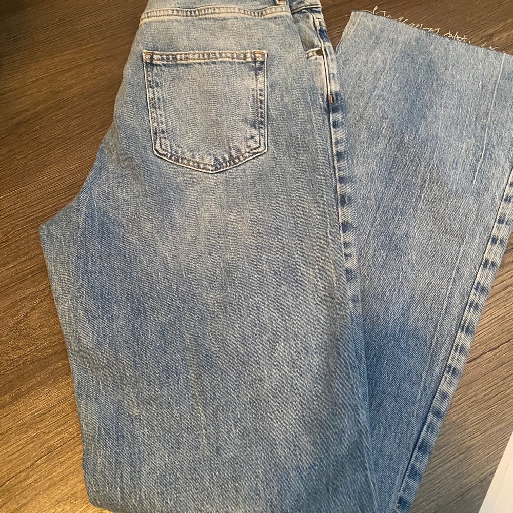 Ntw zara jeans skin fare raw hem jeans size 8